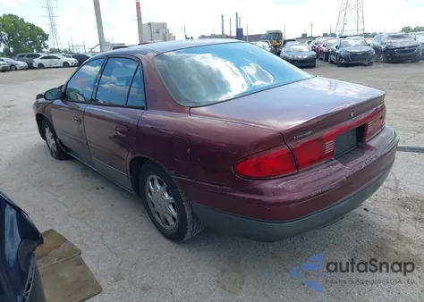 2001 Buick Regal Gs z USA, uszkodzony, nr VIN 2G4WF551111315303